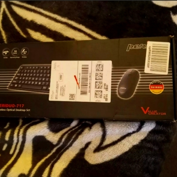 New, never used...Perixx PERIDUO-717 Wireless Standard Keyboard and Mouse Combo - Picture 1 of 8